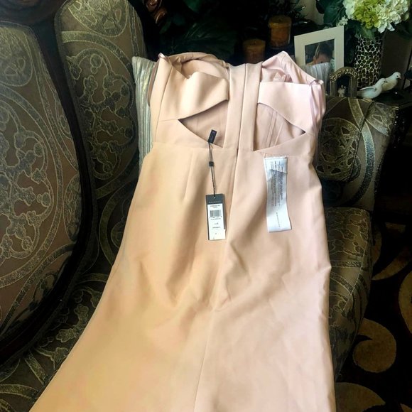 New* BCBGMAXAZRIA Cut-Out Halter-Neck Gown Dress Bare Pink Color Size 8 $338.00 - Picture 9 of 9